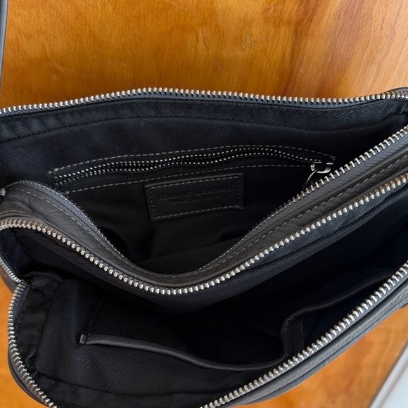 Black Leather Made in Italy skull / diamond bag - Picture 5 of 7